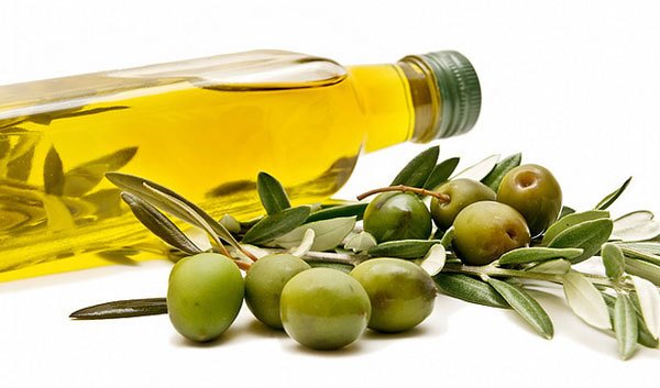 Benefits and Uses of Castor Oil