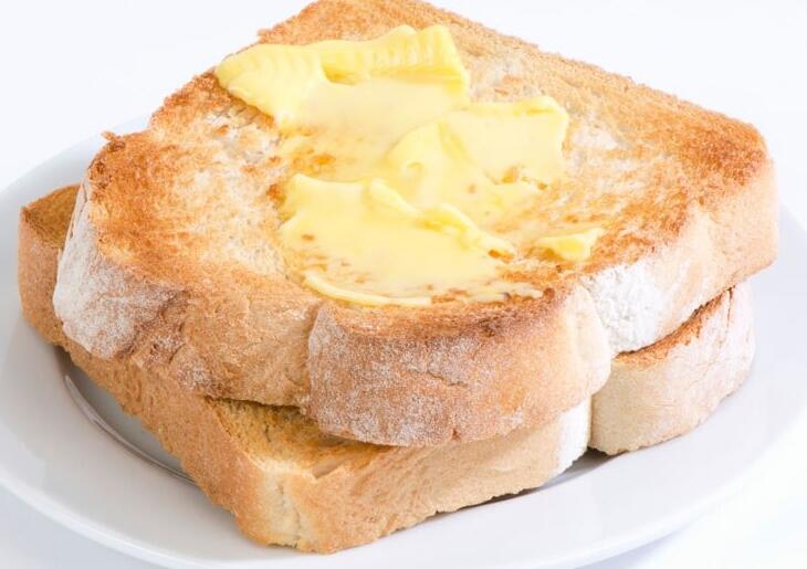 14 Easy Home Remedies for Teeth Whitening Naturally