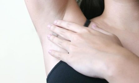Home Remedies to Get Rid of Dark Underarms