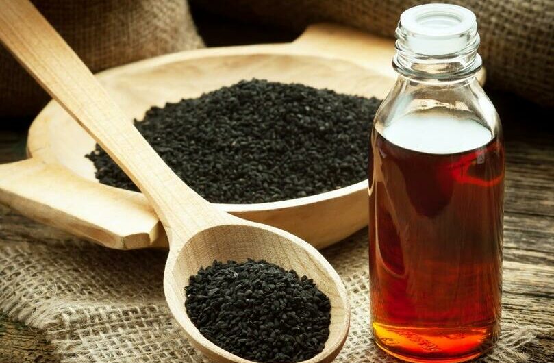 18 Science-Backed Health Benefits of Black Seed Oil