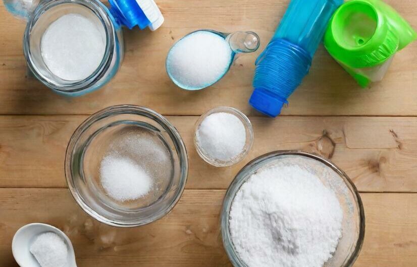 14 Ways to Use Baking Soda and Vinegar for Cleaning