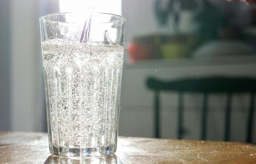 Is Sparkling Water Good or Bad for You