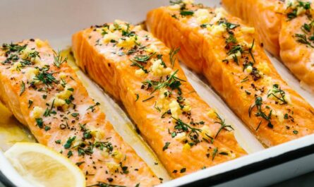 How to Cook Salmon in the Oven