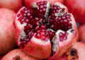 How to Eat Pomegranate Seeds
