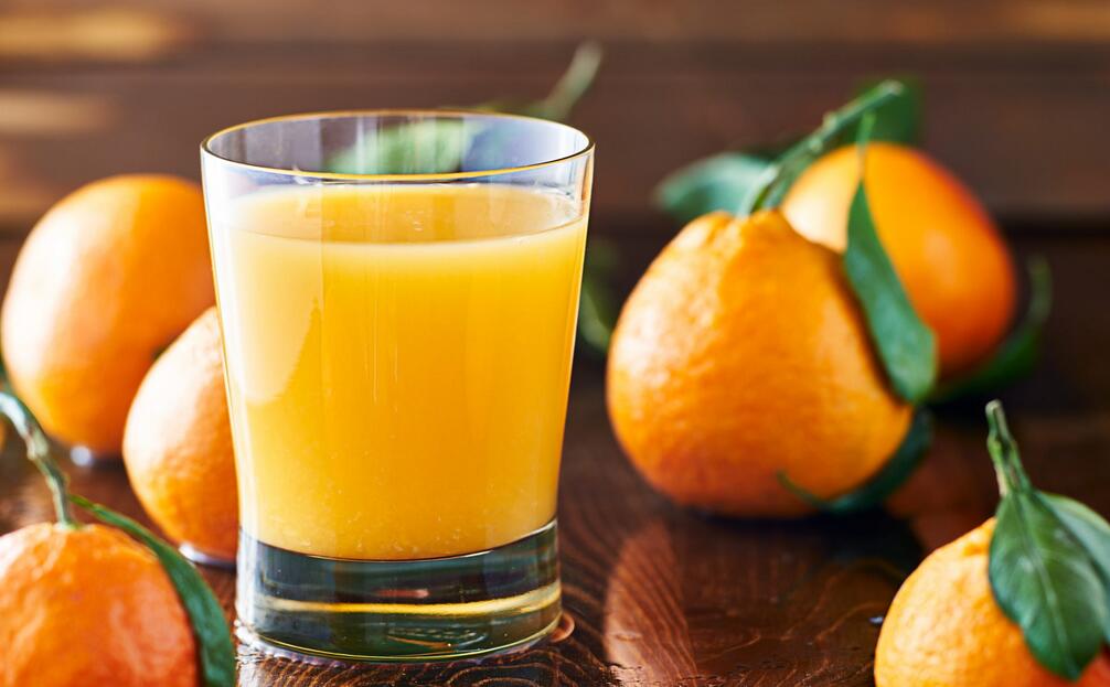 Make Fresh Orange Juice