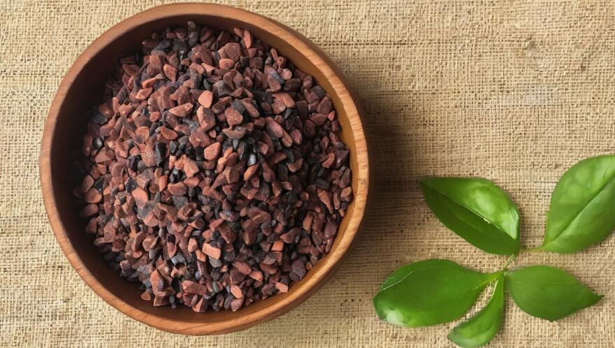 Cacao Nibs:16 Benefits, Nutrition, and How to Use it